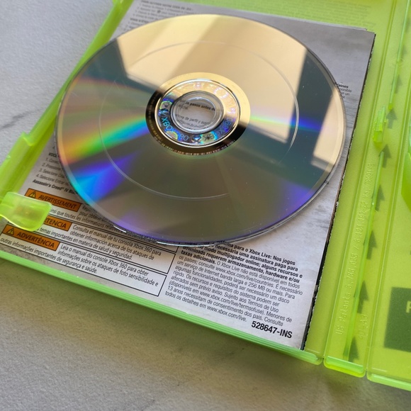 Xbox 360 Assasin's Creed IV: Black Flag Video Game - Picture 6 of 6